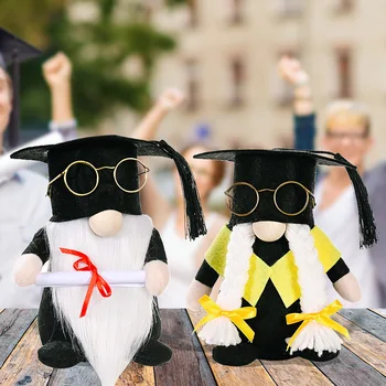 Novo Črno Trencher Skp Diplomi Nositi Očala Diplomirani Brezosebna Rudolf Lutka Dekorativno Igrače